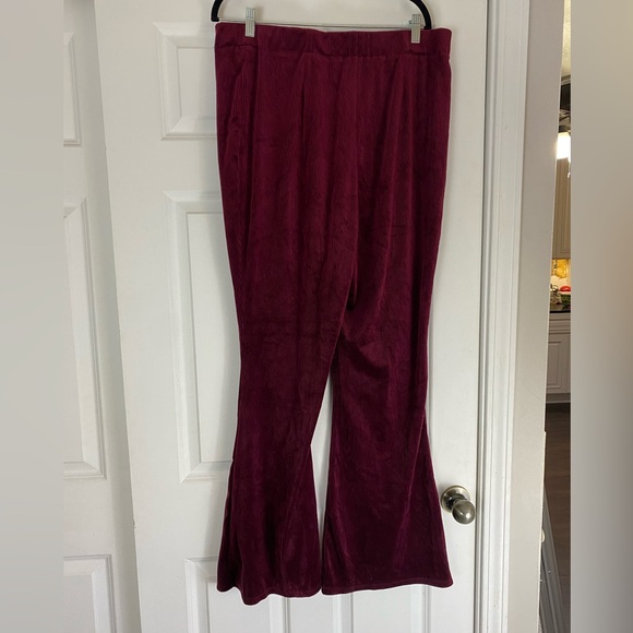 Mod Cloth deep red corduroy, flare, pants, stretchy waist ￼ - Picture 2 of 3